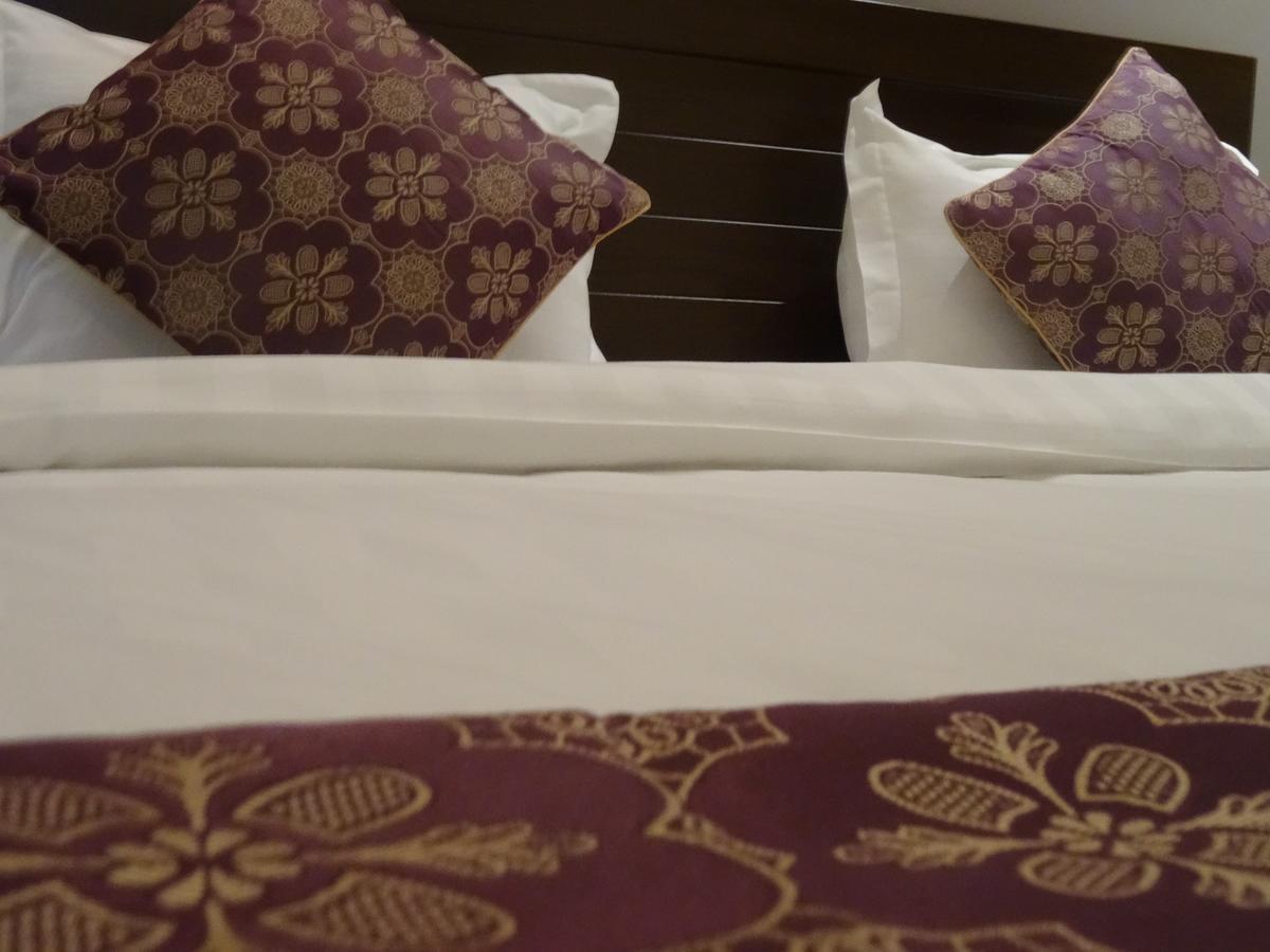 Dar Hashim Hotel Suites - Al Sahafa Riyadh Eksteriør billede